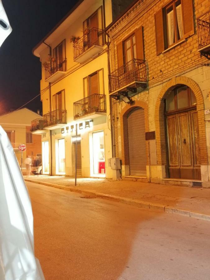 BoianoLe Finestre Sulla Piazza住宿加早餐旅馆 外观 照片